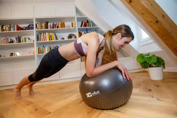Gym ball grey - diameter 65cm with pump