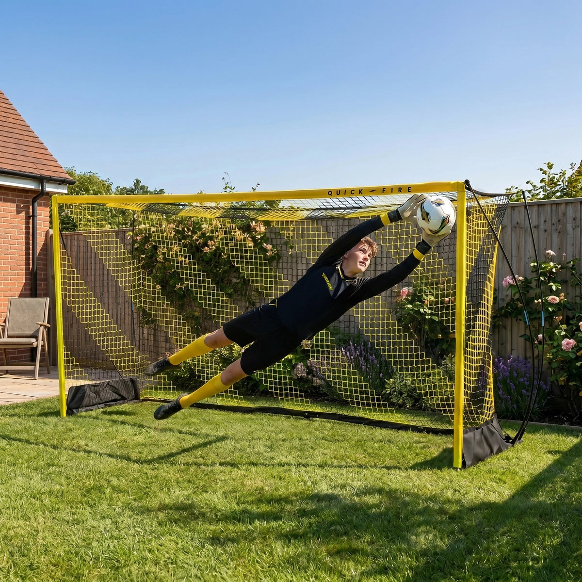 QuickFire® Self-weighted goal - 3.6m x 1.8m