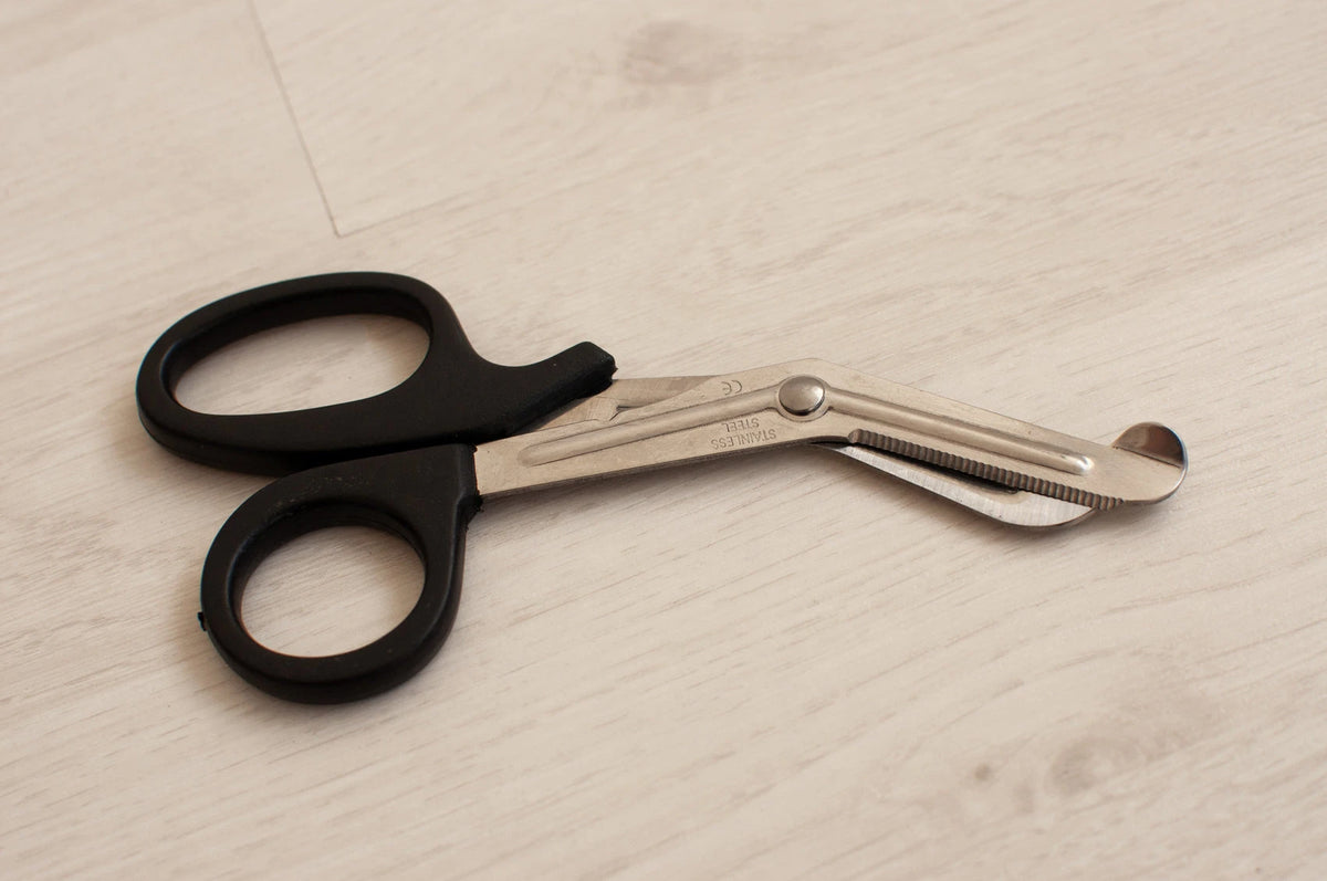 Medical scissors - 15cm